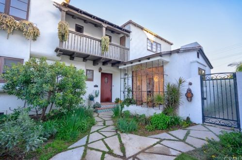 3010 Vista St, Long Beach, CA 90803-5811