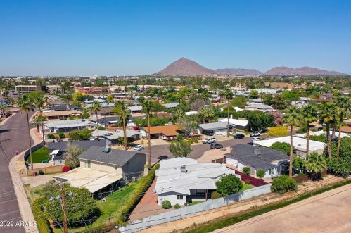 3131 81 Pl, Scottsdale AZ 85250-5861 exterior