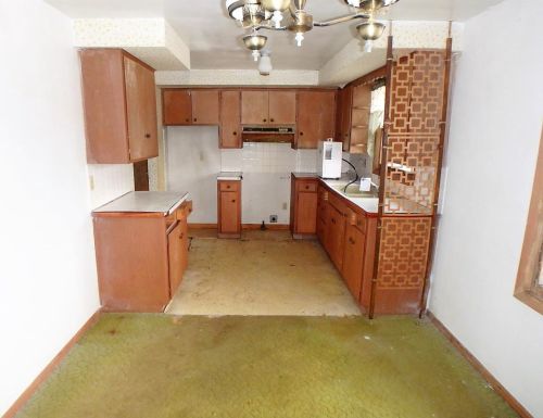 1929 Richmond Ave, Manitowoc, WI 54220-1750