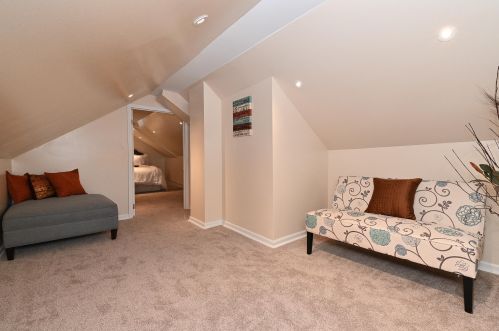 4902 Hoyt Pl, Milwaukee WI  53216-2331 exterior