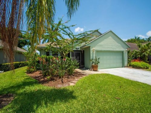 1804 Garden Grove Cir, Vero Beach, FL 32962-7356