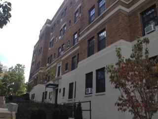 1900 Lamont St, Washington DC  20010-2640 exterior