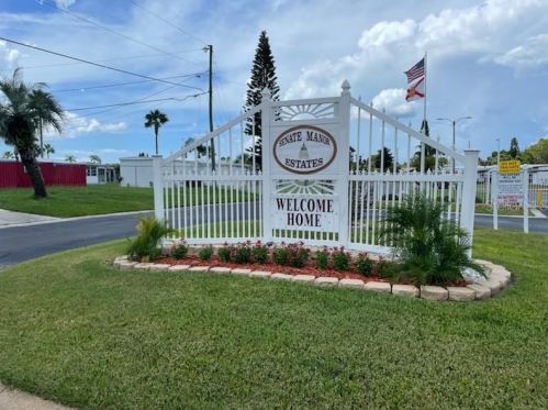 10803 Freedom Dr, Port Richey, FL 34668-2114