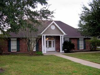 151 Lake Decade Ct, Houma, LA 70360-8330