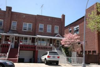 1714 63rd St, Brooklyn, NY 11204-2801