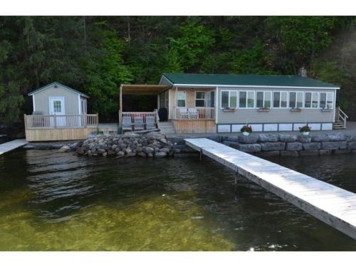 9738 Frontenac Rd, Trumansburg, NY 14886-9219