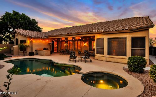 2371 Maplewood St, Chandler, AZ 85286-6729