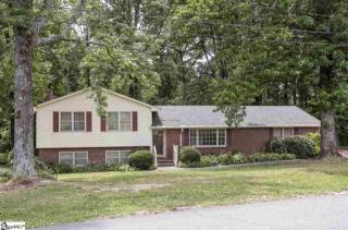 105 Flamingo Dr, Greenville, SC 29609-3208