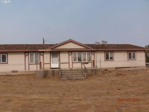 74665 Cain Ln, Irrigon, OR 97844-7139