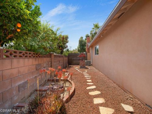 792 Wishard Ave, Simi Valley CA  93065-5676 exterior