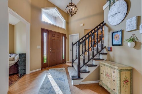9113 Windsor Ter, Minneapolis, MN 55443-3811