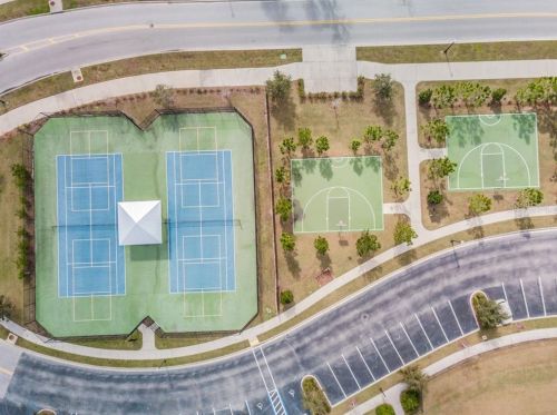 1606 Feather Grass Loop, Lutz FL  33558-2804 exterior