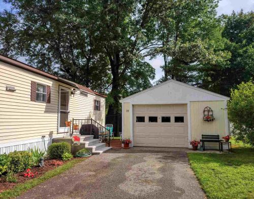 19 Sandpiper Path, North Hampton, NH 03862-4447