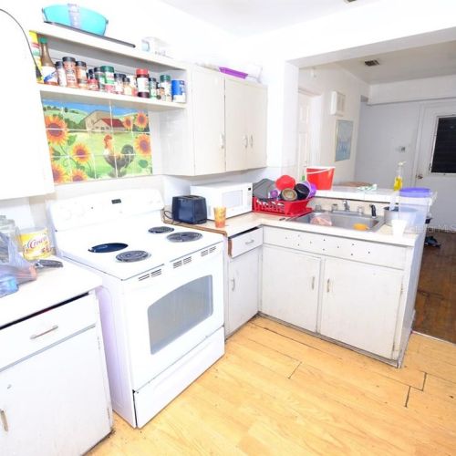 2032 22nd Ave, Saint Petersburg, FL 33712-3158
