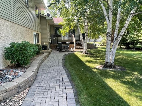 1450 15th St, Willmar MN  56201-2071 exterior