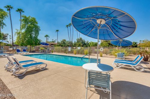 7724 Camelback Rd, Scottsdale AZ 85251-1801 exterior