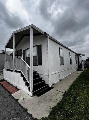 721 9th St, San Bernardino CA  92410-4044 exterior