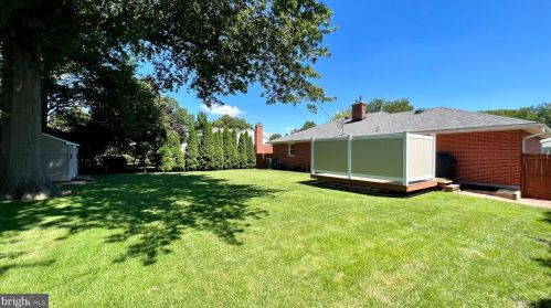 2023 Kynwyd Rd, Wilmington DE  19810-3843 exterior