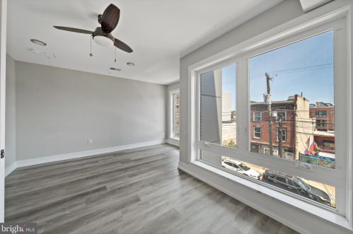 1934 2nd St, Philadelphia PA  19122-2602 exterior