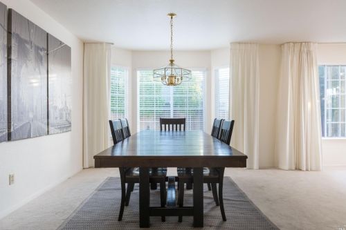 1195 Exeter Dr, Santa Rosa CA  95401-8823 exterior