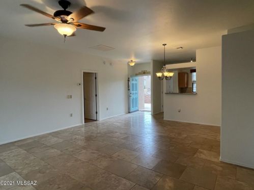 3633 Paseo De Los Nardos, Green Valley AZ  85614-5782 exterior