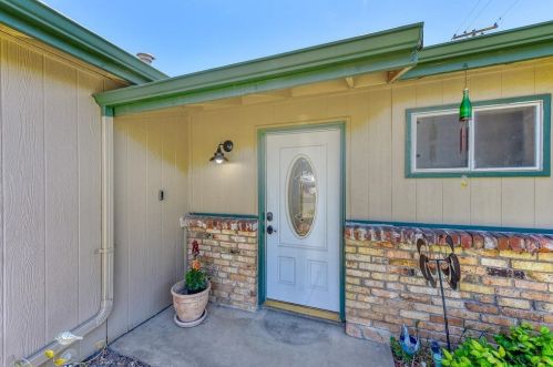 302 Jubilee Way, Rio Linda, CA 95673-3311