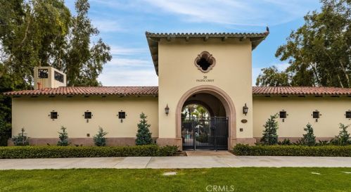 20 Leucadia, Irvine CA 92602-2415 exterior