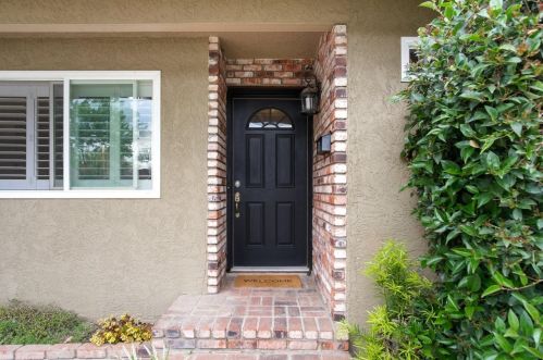 1445 Gary Ln, Modesto CA  95355-3125 exterior