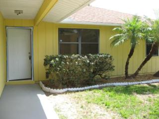 1392 Whitmore St, Sebastian, FL 32958-6010