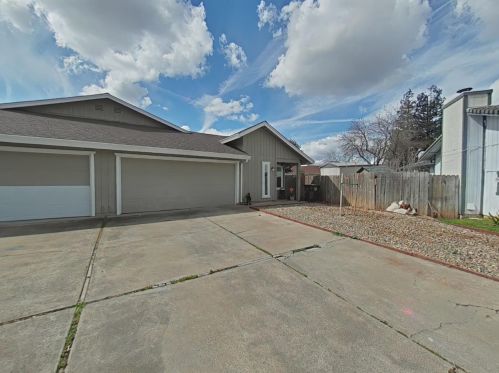 10395 White Rock Rd, Rancho Cordova CA  95670-5763 exterior