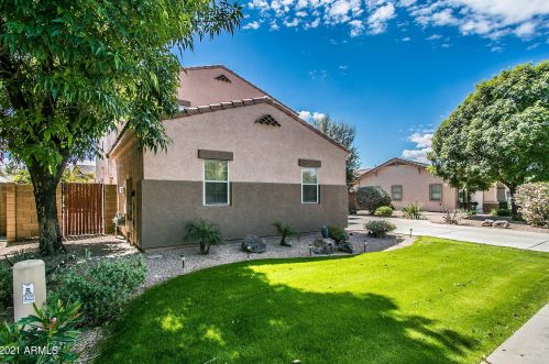 1273 Vermont Dr, Gilbert, AZ 85295-7154