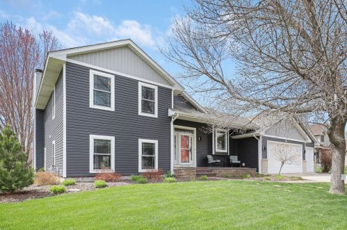 312 William Lake Shore Dr, Minnetrista, MN 55387