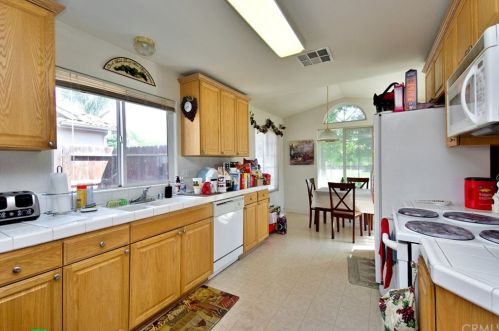 545 Quady Ln, Madera CA  93637-4872 exterior