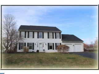 10 Holbrook Cir, Souderton, PA 18964-1965
