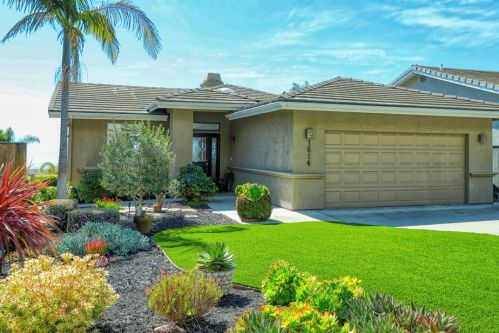 1614 Costa Brava, Pismo Beach CA  93449-3325 exterior