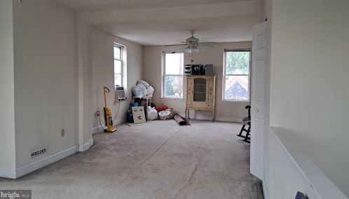 315 Maclay St, Harrisburg PA 17110-1800 exterior