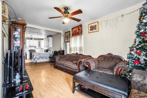 3435 17th St, Oakland, CA 94601-3001