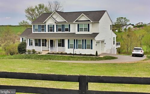 39068 Irish Corner Rd, Lovettsville VA  20180-2742 exterior
