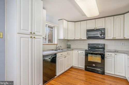 405 Knight Rd, Prospectville PA  19002-4252 exterior