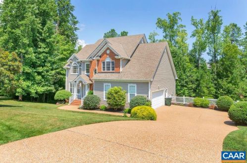96 Branch Ln, Gordonsville, VA 22942-6942