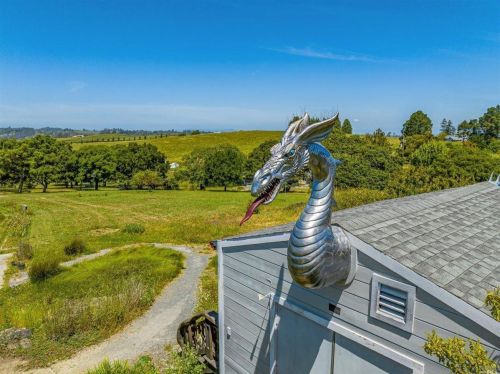 6301 Highland Pl, Sebastopol CA  95472-6100 exterior