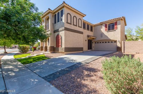 3910 Mandarin Way, Gilbert, AZ 85297-8048