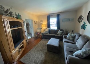 1704 Duss Ave, Ambridge, PA 15003-1932