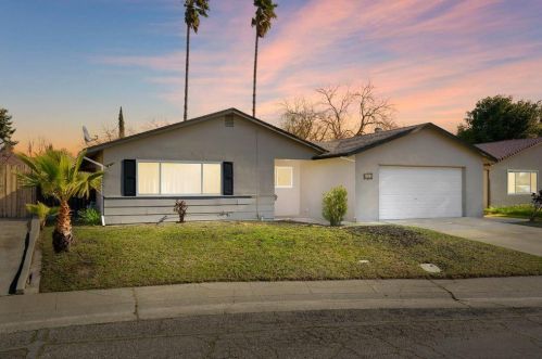 4033 Heather Hill Way, North Highlands, CA 95660-4412