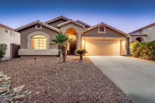 770 El Dorado Dr, Gilbert, AZ 85233-3514