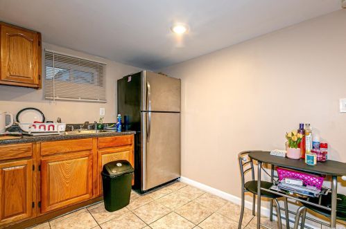 11581 Pkwy Dr, Floral Park NY  11003-3934 exterior