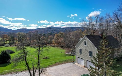 648 Quincy Rd, Ellsworth NH  03266-3520 exterior