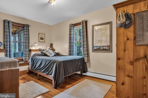 125 Parker St, Carlisle PA  17013-2821 exterior