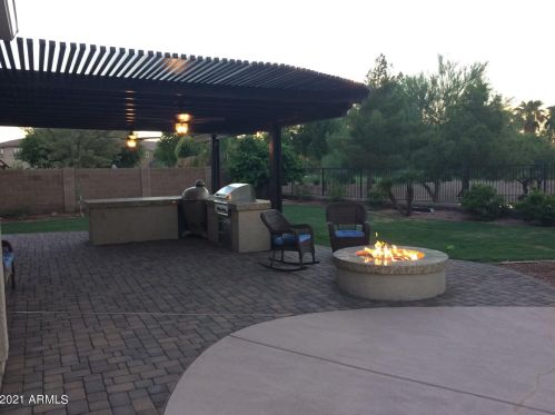 1228 Macaw Dr, Gilbert, AZ 85297-4519