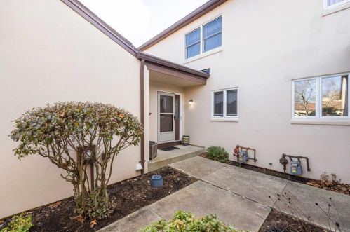 2970 Mendon Rd, Cumberland RI  02864-3463 exterior